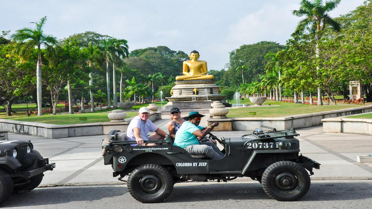 Colombo City Tour by Vietnam War Jeep from Colombo Seaport